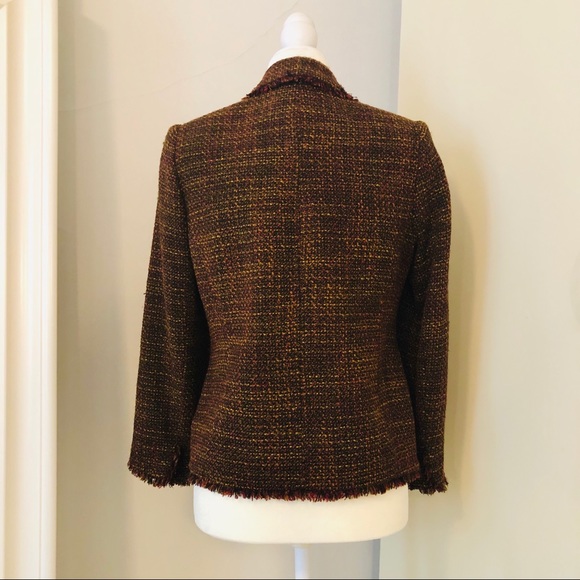 Albert Nipon beautiful tweed suit - Picture 7 of 8